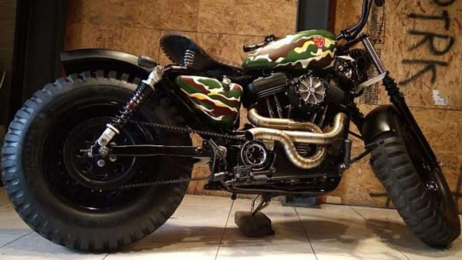 Modifikasi Harley Davidson 883