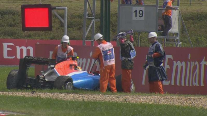 Pembalap asal Indonesia, Rio Haryanto alami kecelakaan di F1 GP Hungaria