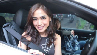 Luna Maya Berseteru dengan Ayu Ting Ting, Jedar Pilih Siapa?
