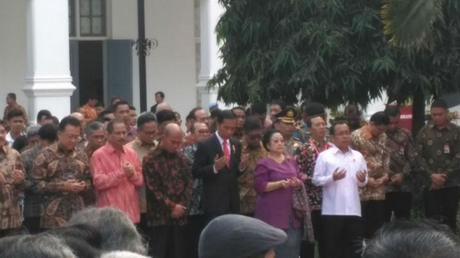 Presiden Joko Widodo saat membuka pameran lukisan koleksi Istana Kepresidenan