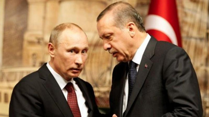 Presiden Turki Recep Tayyip Erdogan dan Presiden Rusia Vladimir Putin