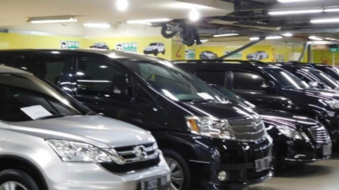 Gaji Pas pasan Ingin Kredit  Mobil  Perhatikan 5 Hal