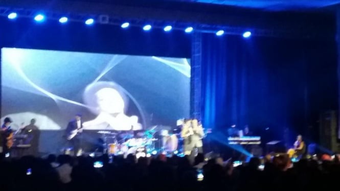 Peabo Bryson Live in Concert - Celebrating 40 Years of Magic. Jakarta.