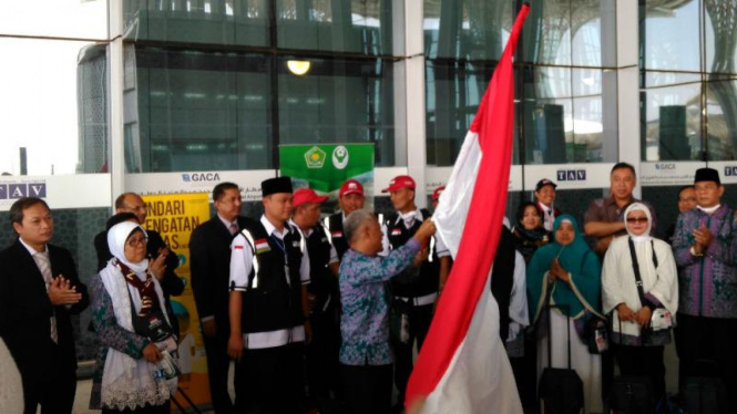Jemaah calon haji asal Indonesia saatI tiba di Madinah.