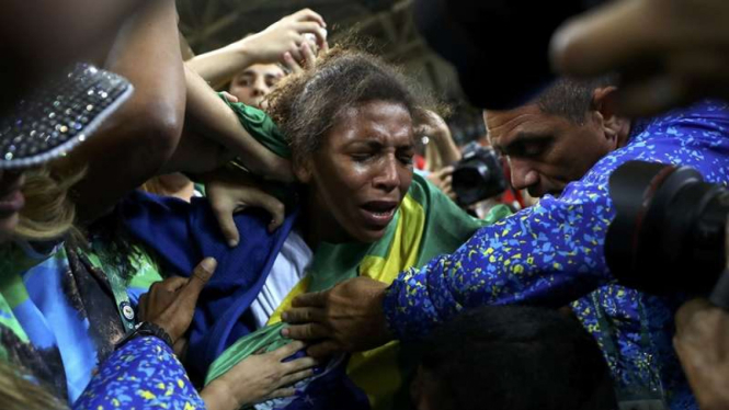 Penyumbang medali emas perdana bagi Brasil di Olimpiade Rio 2016, Rafaela Silva