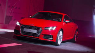 Mengintip Fitur Canggih Audi TTS