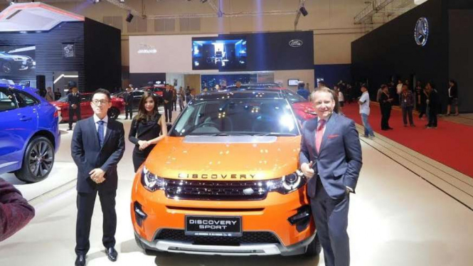 Land Rover Discovery di GIIAS 2016