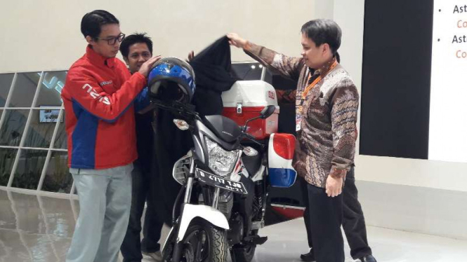 Peresmian layanan armada motor Bengkel Isuzu Berjalan.