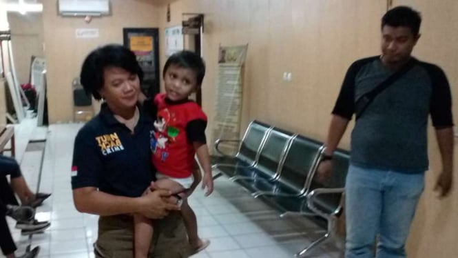 Kevin, bocah terlantar di ITC Depok