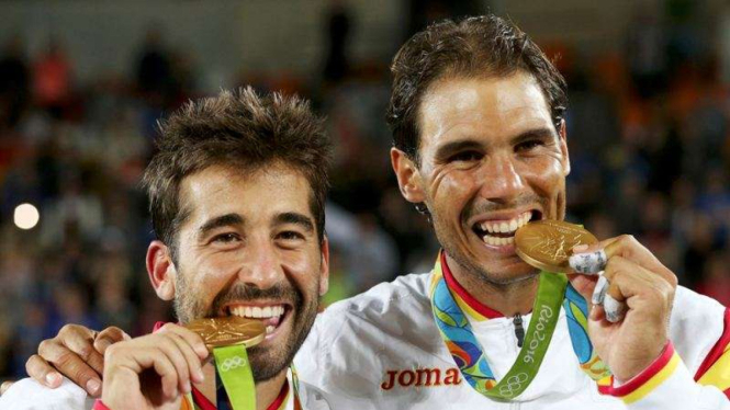 Ganda Spanyol, Rafael Nadal dan Marc Lopez.