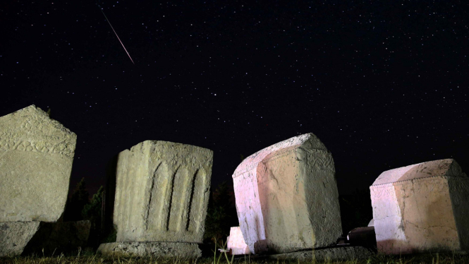 Penampakan Hujan Meteor Perseid