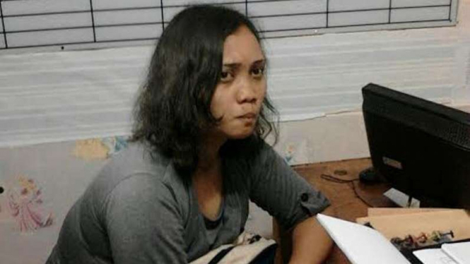 Wanita ini mengaku suka menyiksa bocah yang ditemukan telantar di ITC Depok.