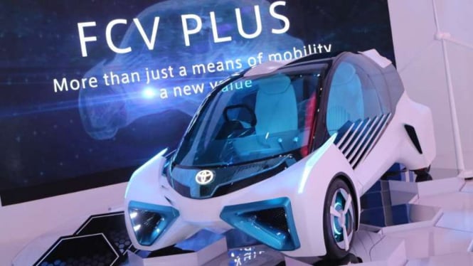 Mobil konsep Toyota FCV Plus.