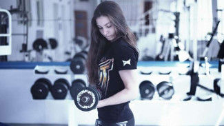 Selfie Saat Gym, Salah Satu Gejala Narsis