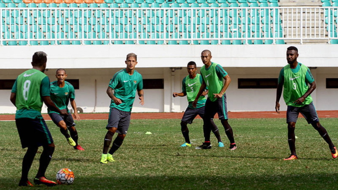 Latihan skuat Timnas Indonesia