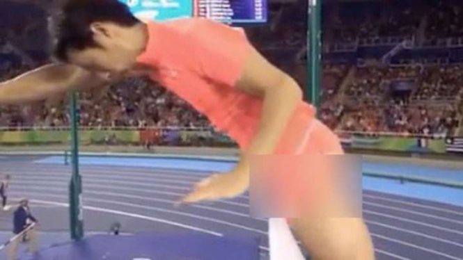 Insiden mengejutkan atlet lompat galah Jepang Hiroki Ogita