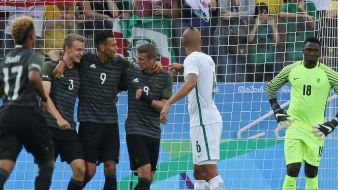 Selebrasi pemain timnas Jerman usai membobol gawang Nigeria.