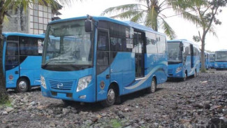 Lelang Puluhan Bus Murah, Cuma Rp40 Jutaan