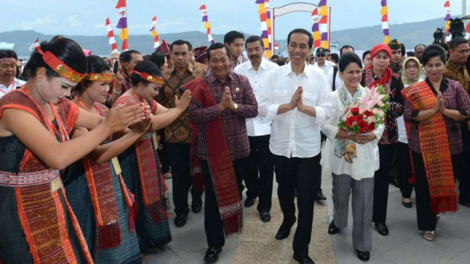 Presiden Jokowi saat kunjungan kerja di Samosir