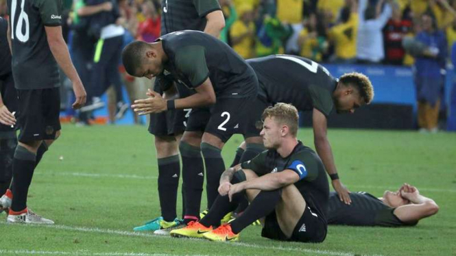 Timnas Jerman usai mengalami kekalahan atas Brasil di final Olimpiade 2016