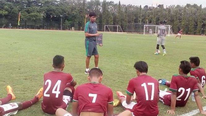 Pelatih Timnas Indonesia U-19, Eduard Tjong.