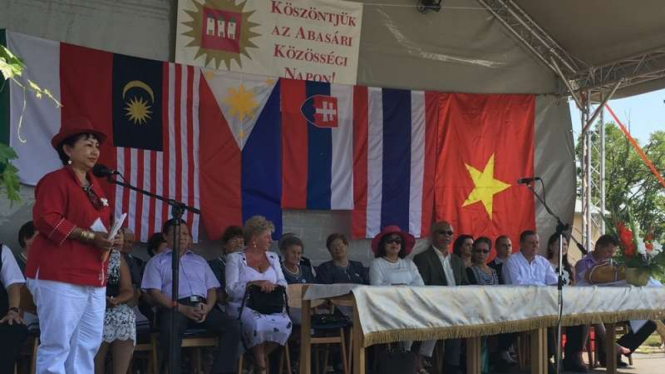 Dubes RI pada acara Abasar Village Day di Hungaria.