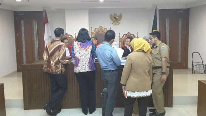 Sidang class action warga Bukit Duri Jakarta, di Pengadilan Negeri Jakarta Pusat, Selasa, 23 Agustus 2016.