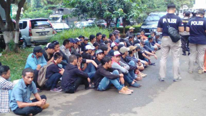 Sengketa kampus Trisakti, Grogol, Jakarta Barat masih berlanjut.