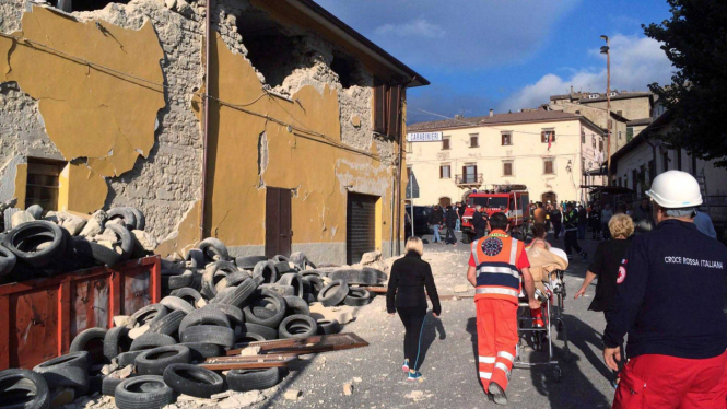 Gempa bumi kembali melanda Italia.