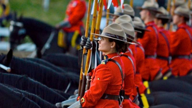 Pasukan Royal Canadian Mounted Police (RCMP).
