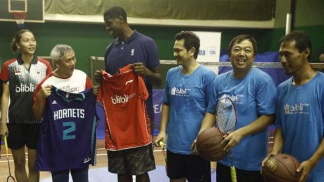 Pebasket NBA, Marvin Williams bertemu dengan para legenda bulutangkis Indonesia