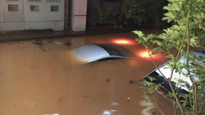 Banjir di Kemang, Jakarta Selatan.