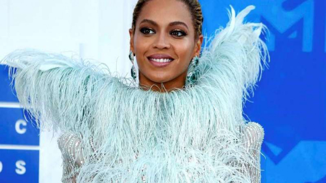 Beyonce di MTV Music Awards 2016