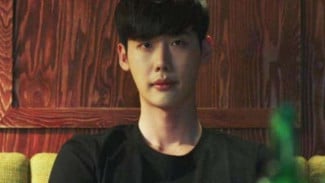 Lee Jong Suk Kampanyekan Antikekerasan Anak di Dramanya