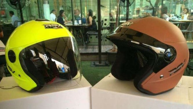 Helm baru buatan Bandung 