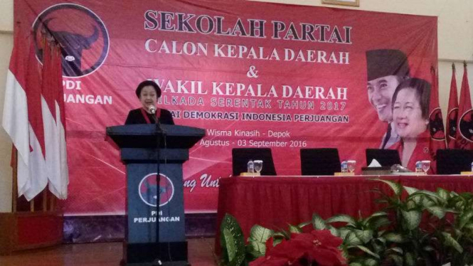 Ketua Umum PDIP, Megawati Sukarnoputri saat pembekalan calon kepala daerah.