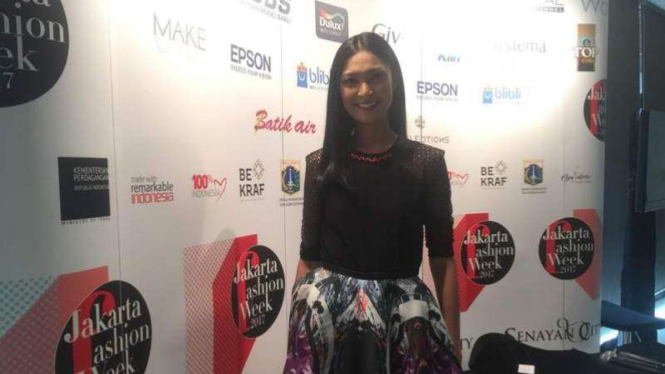 Juwita Rahmawati, wajah baru Jakarta Fashion Week 2017