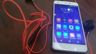 Spesifikasi Kurang, Advan Tunda Rilis Smartphone Premium