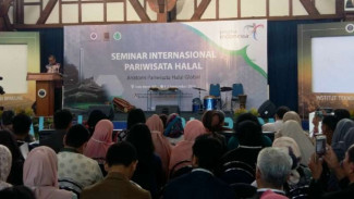 Menikmati Fashion, Seni dan Budaya di IIHLEC 2016