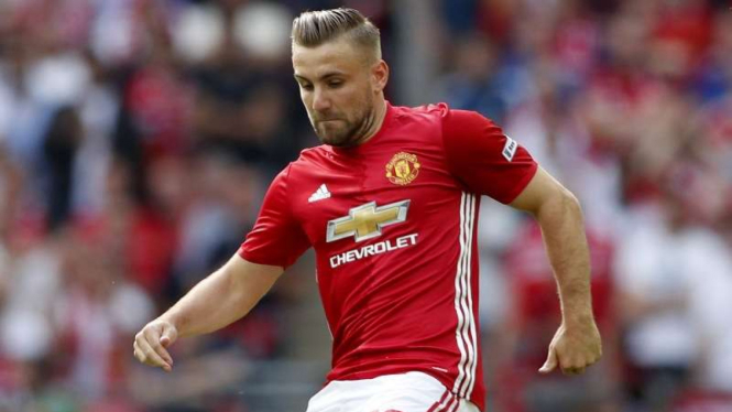 Pemain belakang Manchester United, Luke Shaw