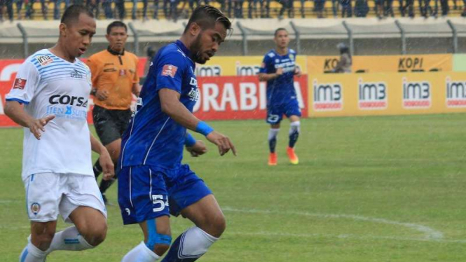 Soal Zulham Zamrun Persib Jilat Ludah Sendiri VIVA