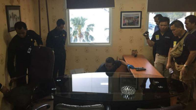 Polisi geledah kantor Parfi terkait kasus dugaan narkoba Gatot Brajamusti