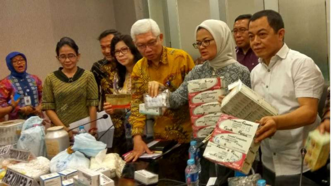 Bareskrim dan BPOM bongkar pabrik obat palsu