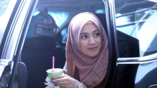 Alyssa Soebandono Antusias Ikuti Tren Busana Anak