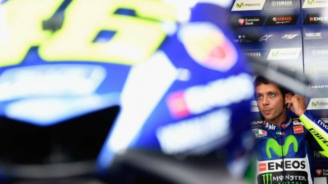 Pembalap Yamaha, Valentino Rossi, di GP San Marino