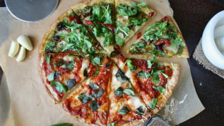 Terhantam Corona, Restoran Pizza Ini Bakal PHK 1.100 Pekerja