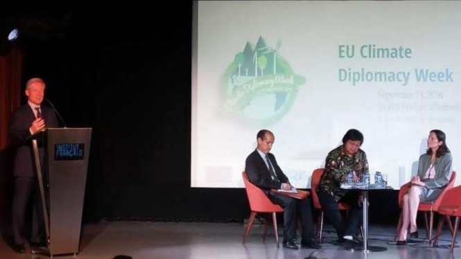 Uni Eropa mendukung upaya Indonesia untuk kurangi emisi gas.