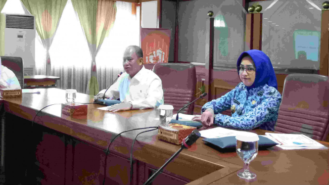 Menristekdikti Mohamad Nasir dan Wali Kota Tangerang Selatan, Airin Rachmi Diany