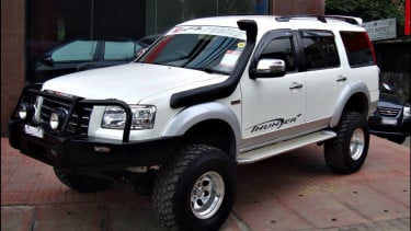 Modifikasi SUV.