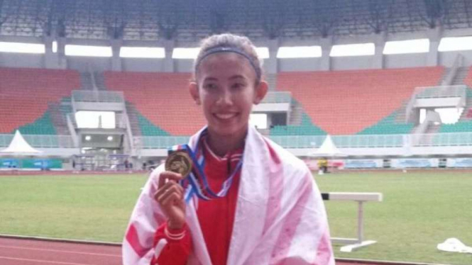 Atlet Atletik DKI di PON 2016 Jawa Barat, Emilia Nova.
